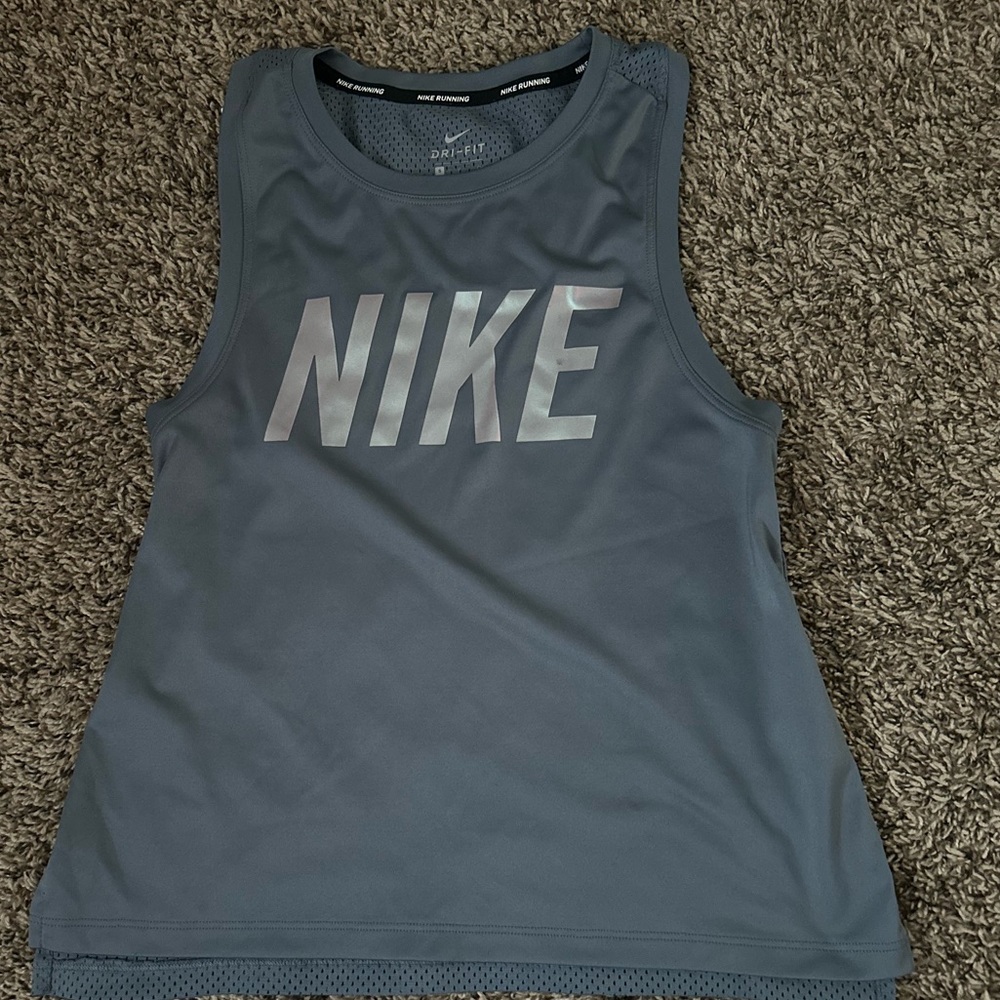 Nike run tank